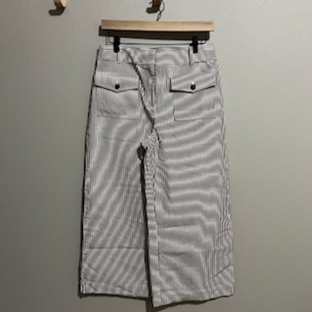 LOFT Womens 8P Brown White Pinstripe Wide Leg Crop Pants Front Flap Pockets